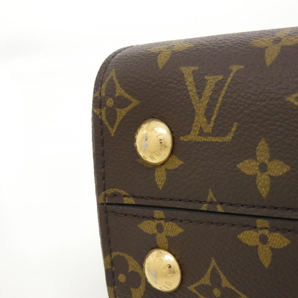 Louis Vuitton Monogram Cluny BB — view 4