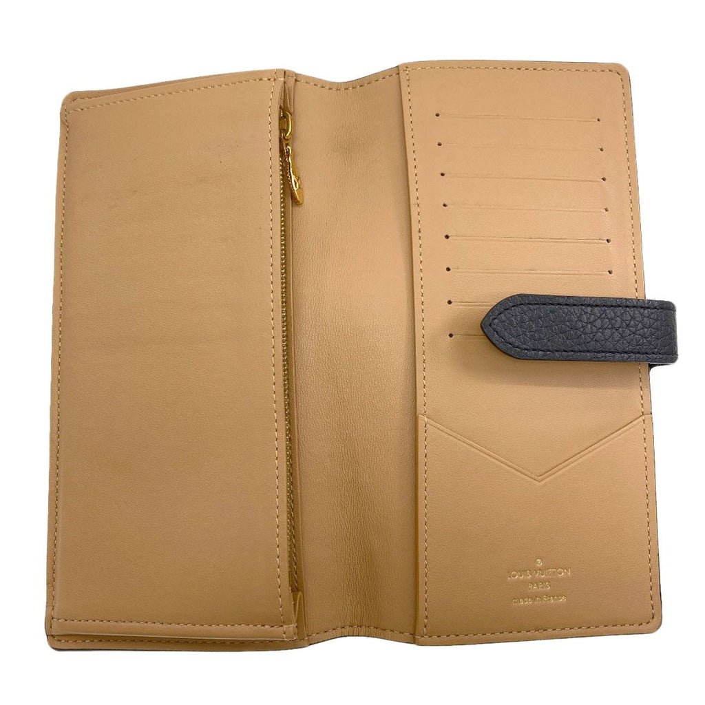 Louis Vuitton Vertical Wallet Taurillon Leather — view 4