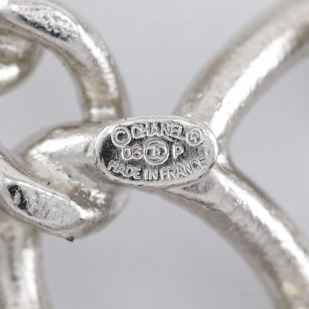 Chanel CC Logo Open Work Chain Metal Silver Brooch — view 9