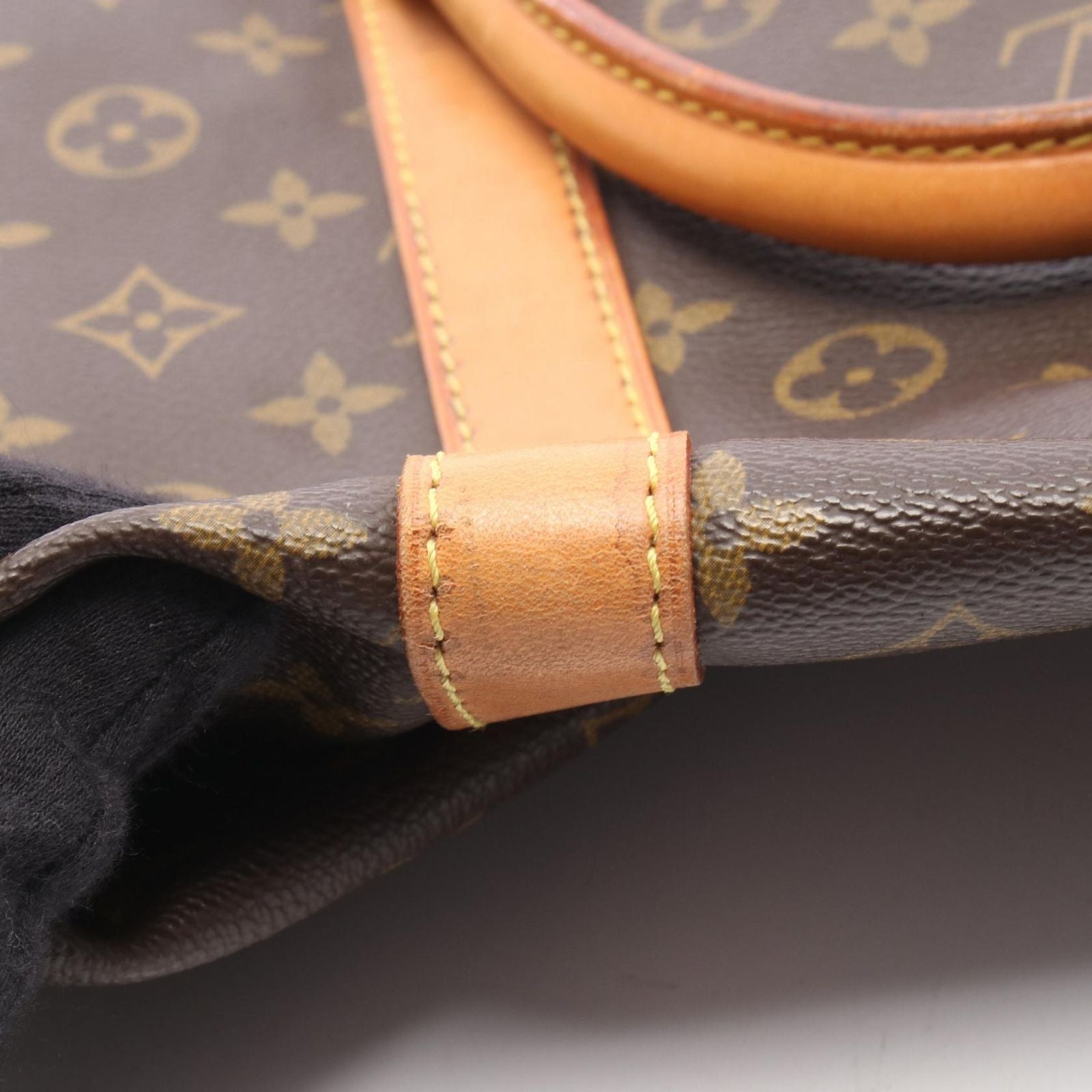 Louis Vuitton Boston Bag Keepall 60 Canvas Leather — view 9