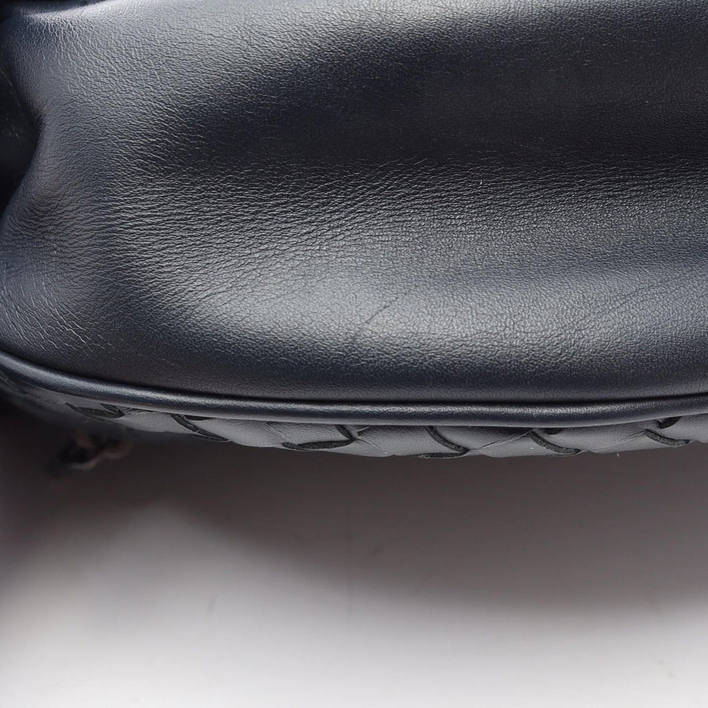 Bottega Veneta Waist Bag Intrecciato Navy Leather — view 5