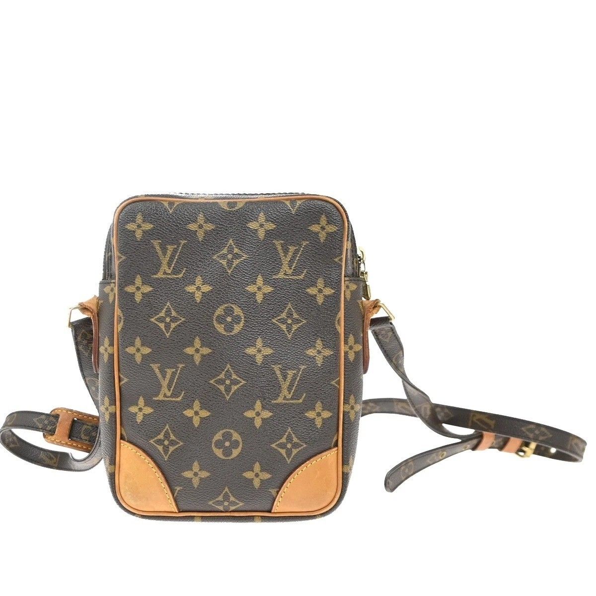 Louis Vuitton Amazon Shoulder Bag Monogram Leather — view 3