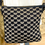 Bottega Veneta Shoulder Bag Crossbody Butterfly Travel Embroidery — view 2