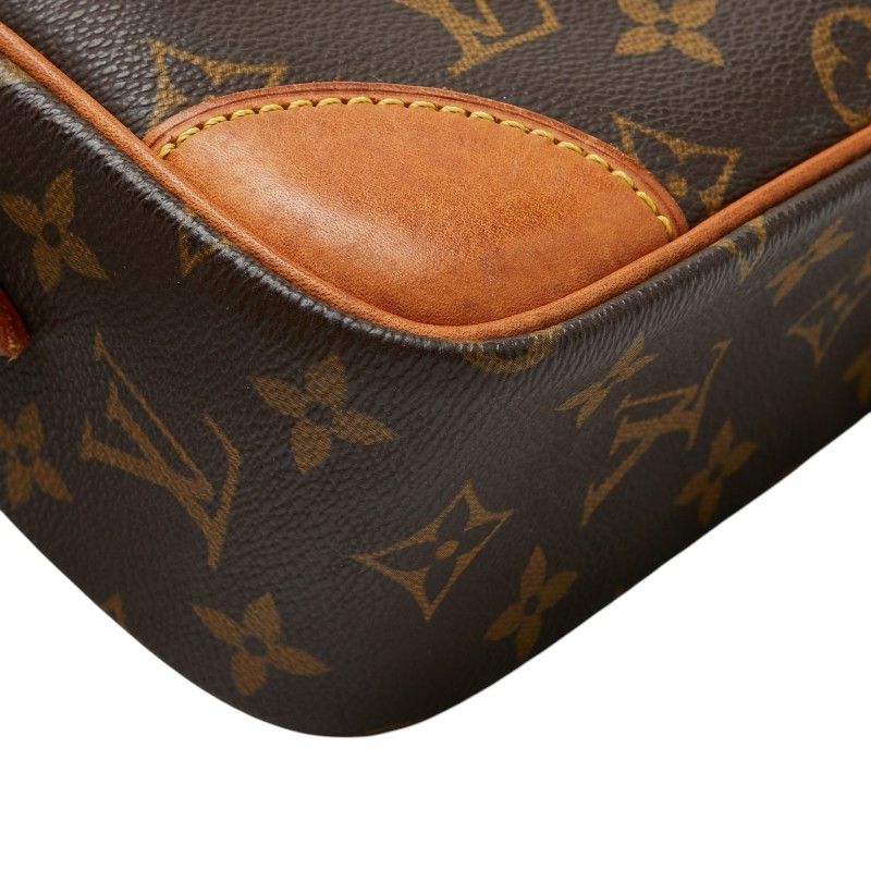 Louis Vuitton Monogram Trocadero 27 Crossbody Shoulder Bag Brown Leather — view 5