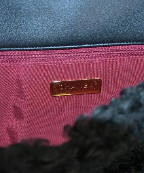Chanel Shoulder Bag Black — view 5