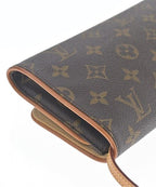 Louis Vuitton Shoulder — view 8