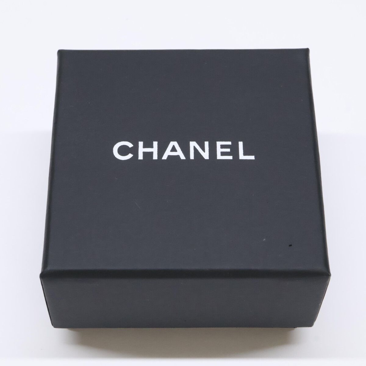 Chanel CC Logo Rhinestone Imitation Pearl Earring — view 7