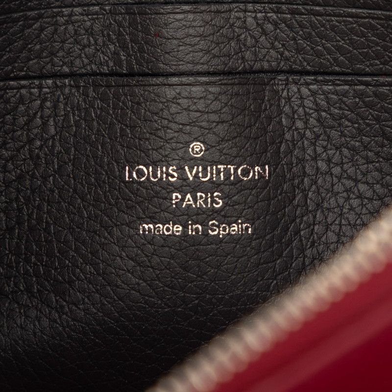 Louis Vuitton Pochette Lockme Chain Slanted Shoulder Bag Wine Red Beige Leather — view 5