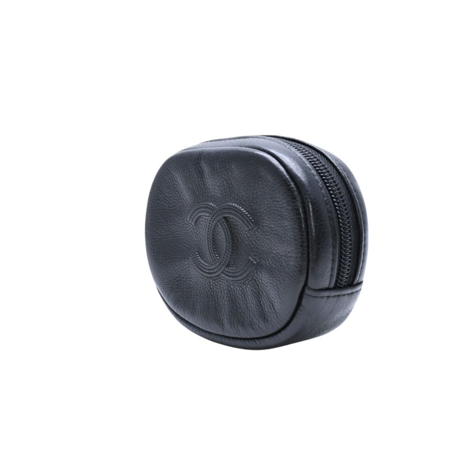 Chanel Coin Purse CC Logo Round Leather Black Gold — view 4