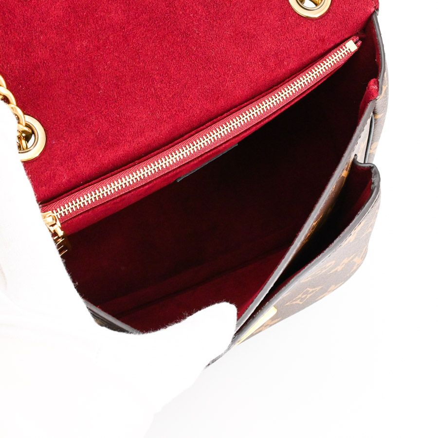 Louis Vuitton Shoulder Bag Passy — view 4