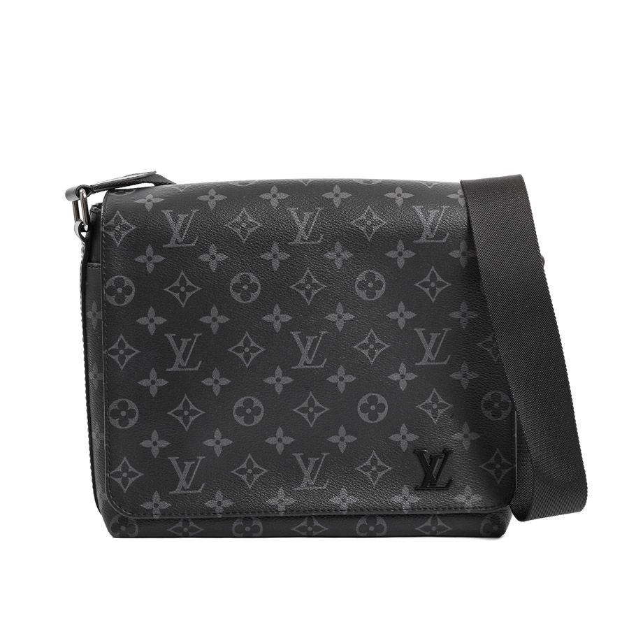 Louis Vuitton Shoulder Bag District