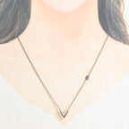 Louis Vuitton Necklace Essential — view 6