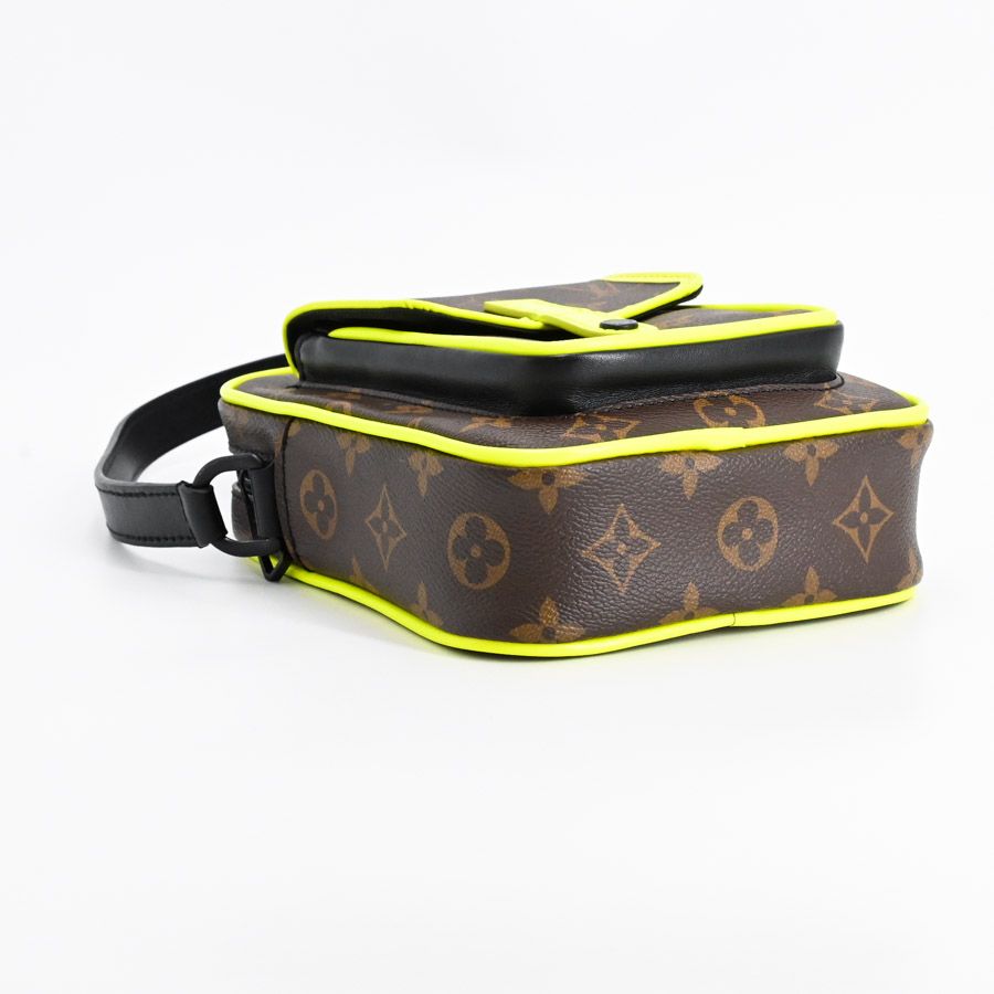 Louis Vuitton Shoulder Bag Christopher Wearable Wallet — view 5