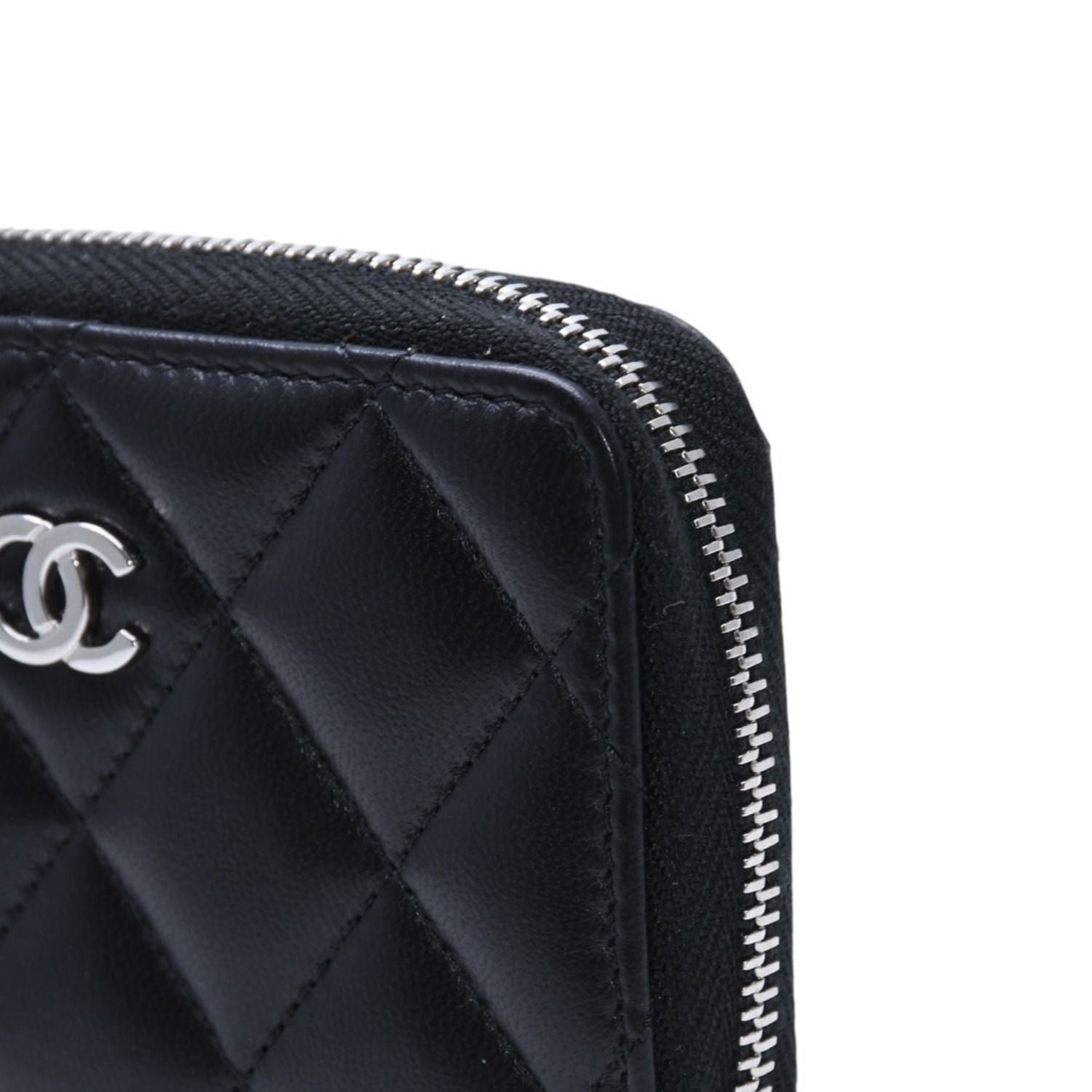 Chanel Classic Zip Coin Purse CC Logo Lambskin Black — view 7