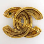 Chanel CC Logo Brooch Gold Plated — view 2