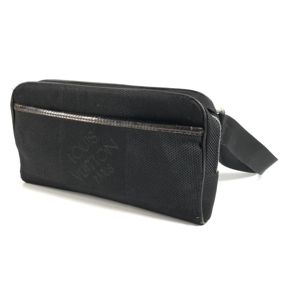 Louis Vuitton Belt Bag Acrobat Damier Geant Canvas Black