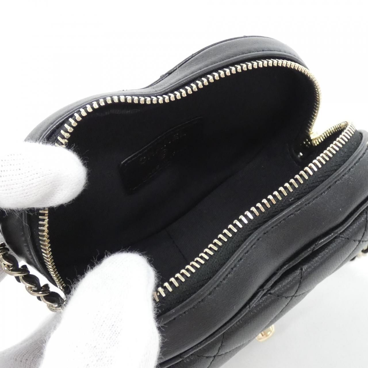 Chanel Shoulder Bag Black — view 6