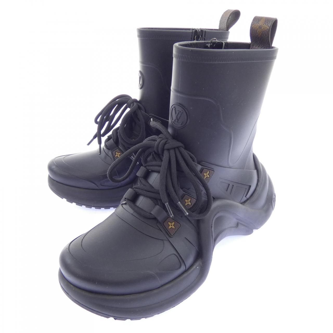 Louis Vuitton Line Boots — view 3