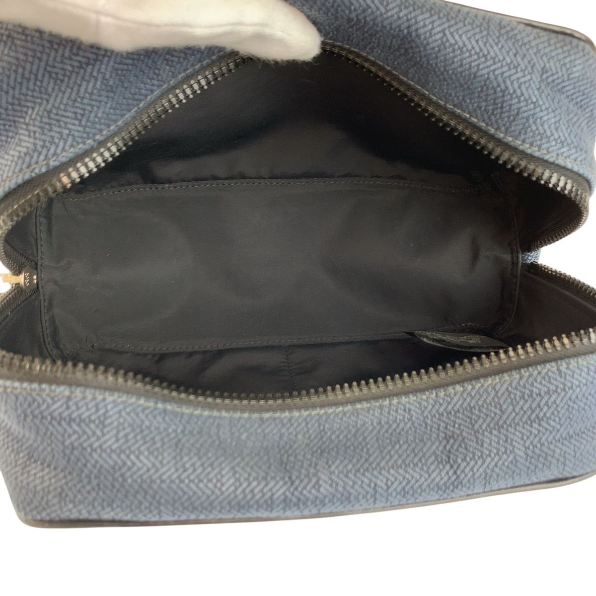 Hermes Globe Trotter MM Navy Black Silver Toilche Blanc Pouch Clutch — view 8