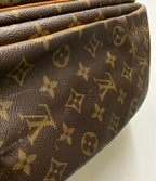 Louis Vuitton Shoulder Bag Crossbody Saumur 35 Monogram — view 7