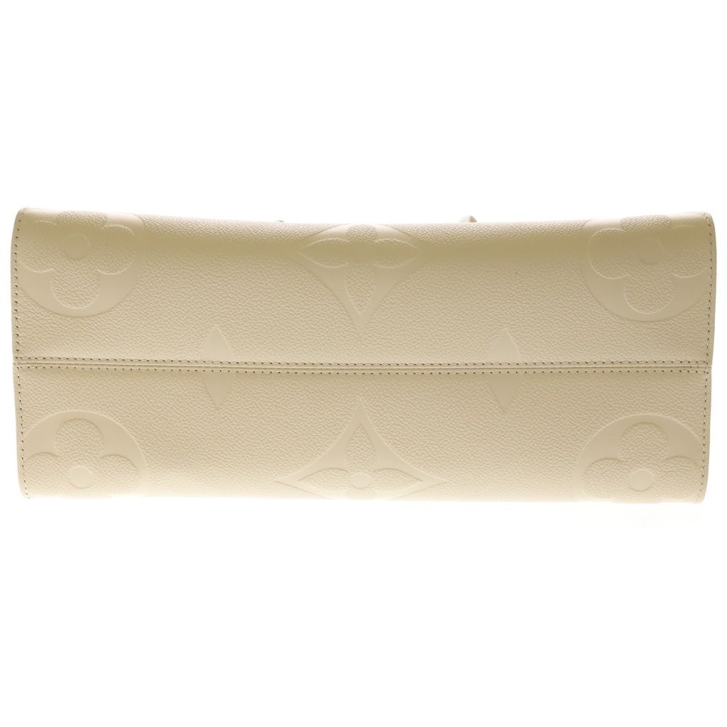 Louis Vuitton Monogram Empreinte On The Go MM Handbag Cles — view 4