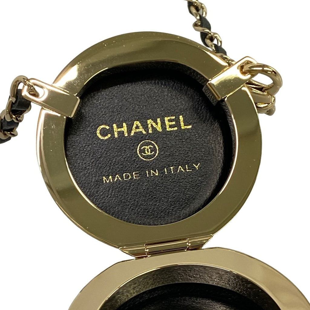 Chanel Key Holder Black Gold Lambskin — view 4