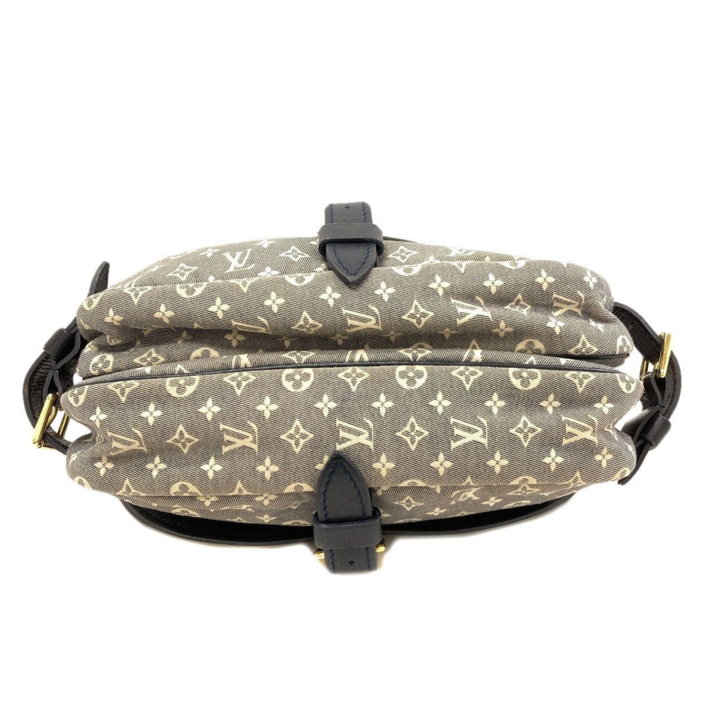 Louis Vuitton Saumur PM Shoulder Bag Canvas — view 4