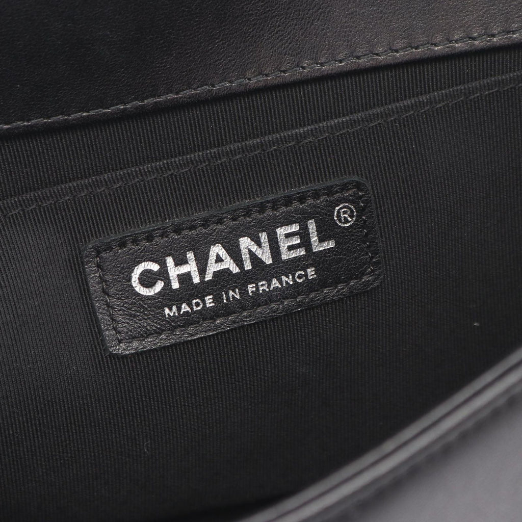 Chanel Shoulder Bag Stitch Black Silver Lambskin Chain — view 4