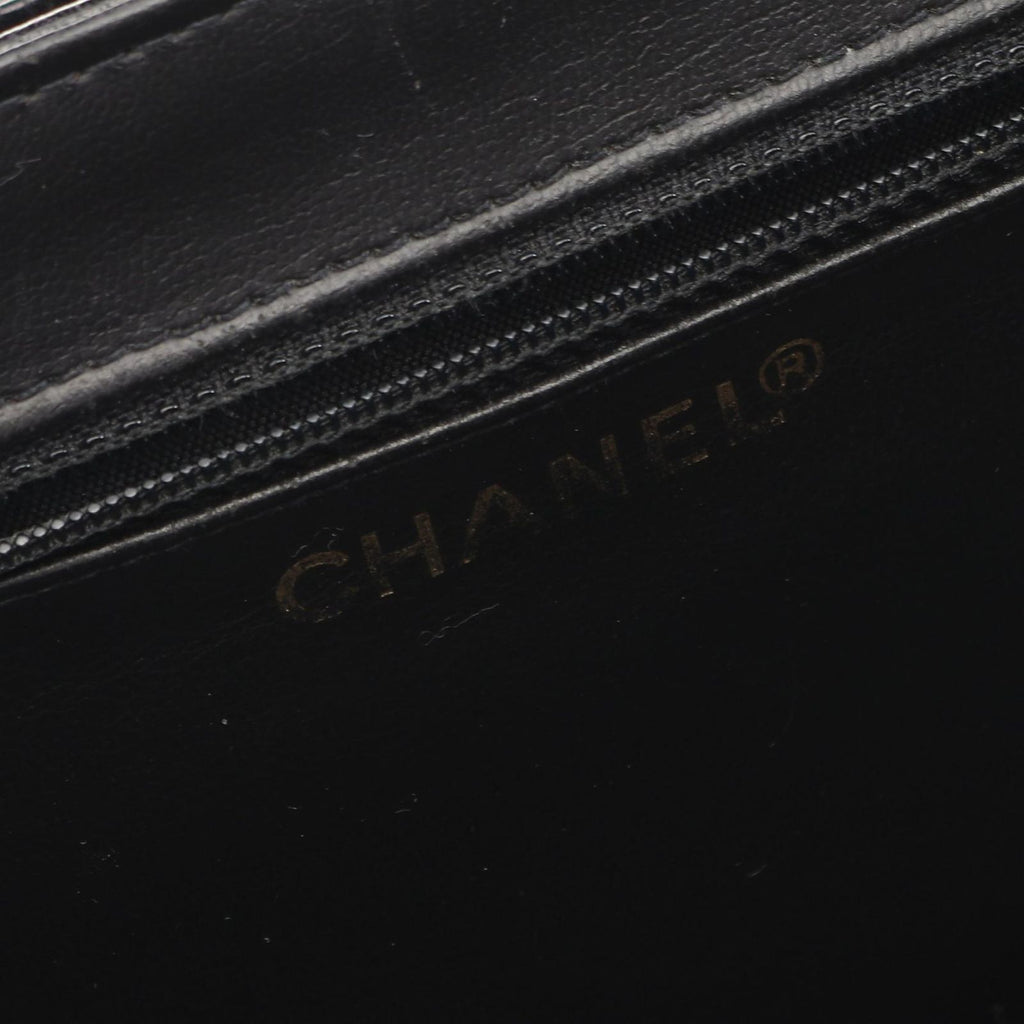 Chanel Handbag Bicolor CC Logo 2-Way Black Caviar Leather CC Vanity Chain — view 4