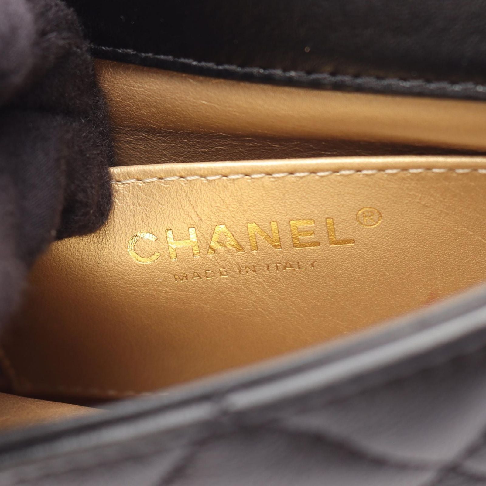 Chanel Shoulder Bag Quilted Mini Black Lambskin Mini Chain — view 4