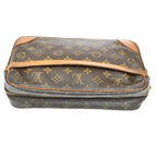 Louis Vuitton Compiegne 28 Clutch Monogram Leather — view 5