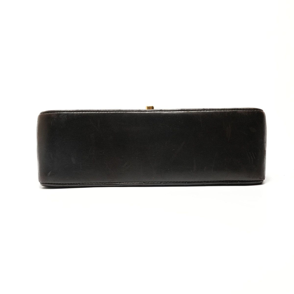 Chanel Shoulder Bag Quilted Diana 23 Lambskin — view 7