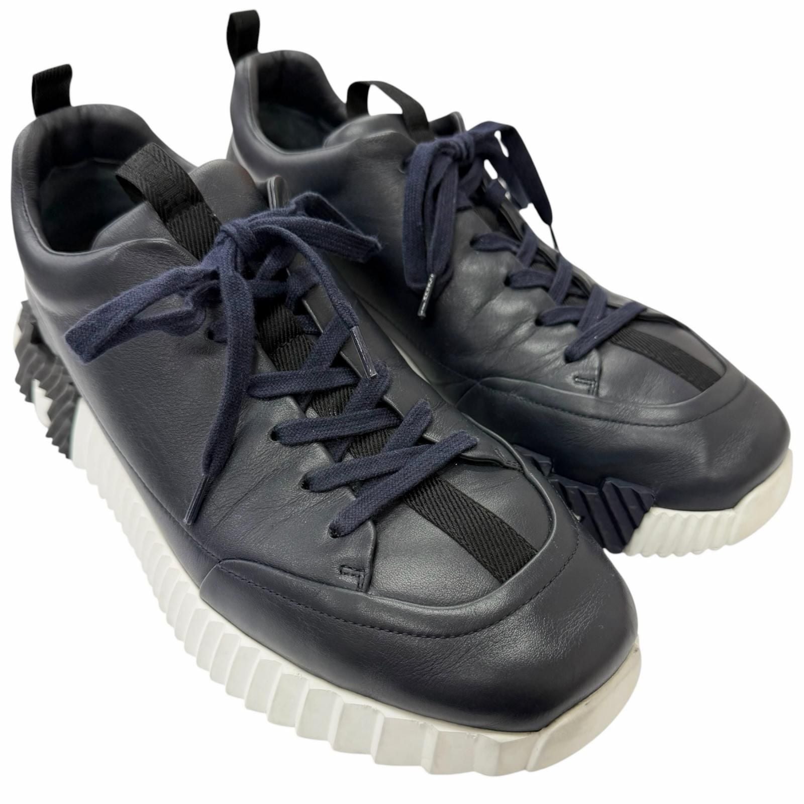 Hermes 2024 42 185900 Sneaker — view 3