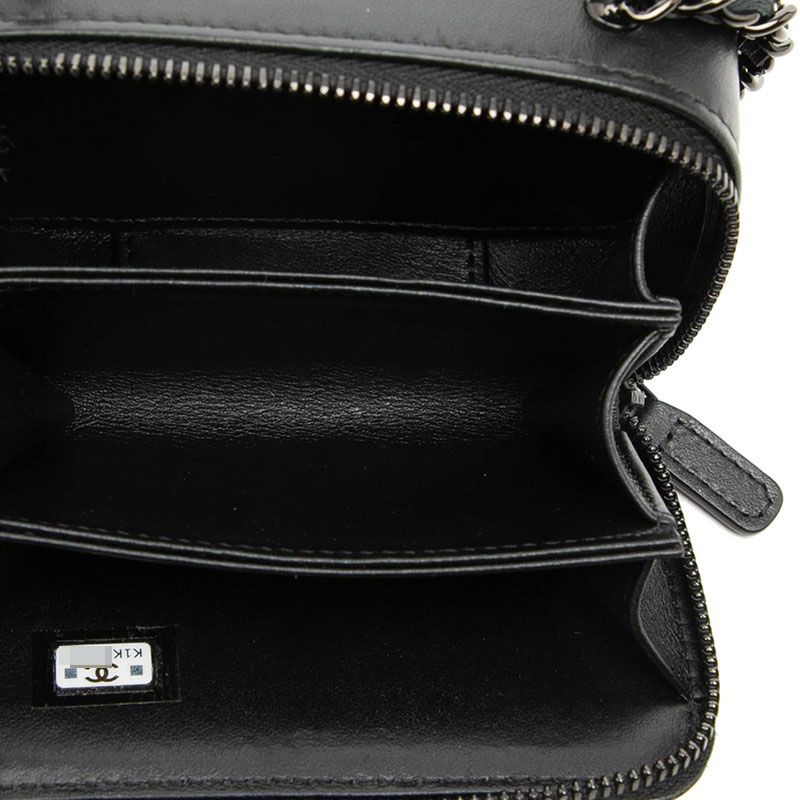 Chanel CC Logo So Black Crossbody Chain Mini Shoulder Bag Leather Satin — view 5