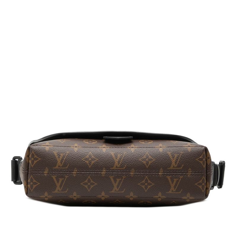 Louis Vuitton Monogram Macassar Magnetic Messenger Crossbody Shoulder Bag Brown — view 3