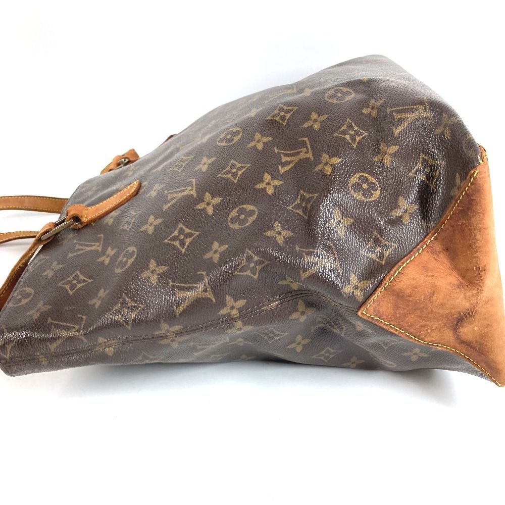 Louis Vuitton Shoulder Bag Cabas Mezzo Monogram Canvas Brown — view 3