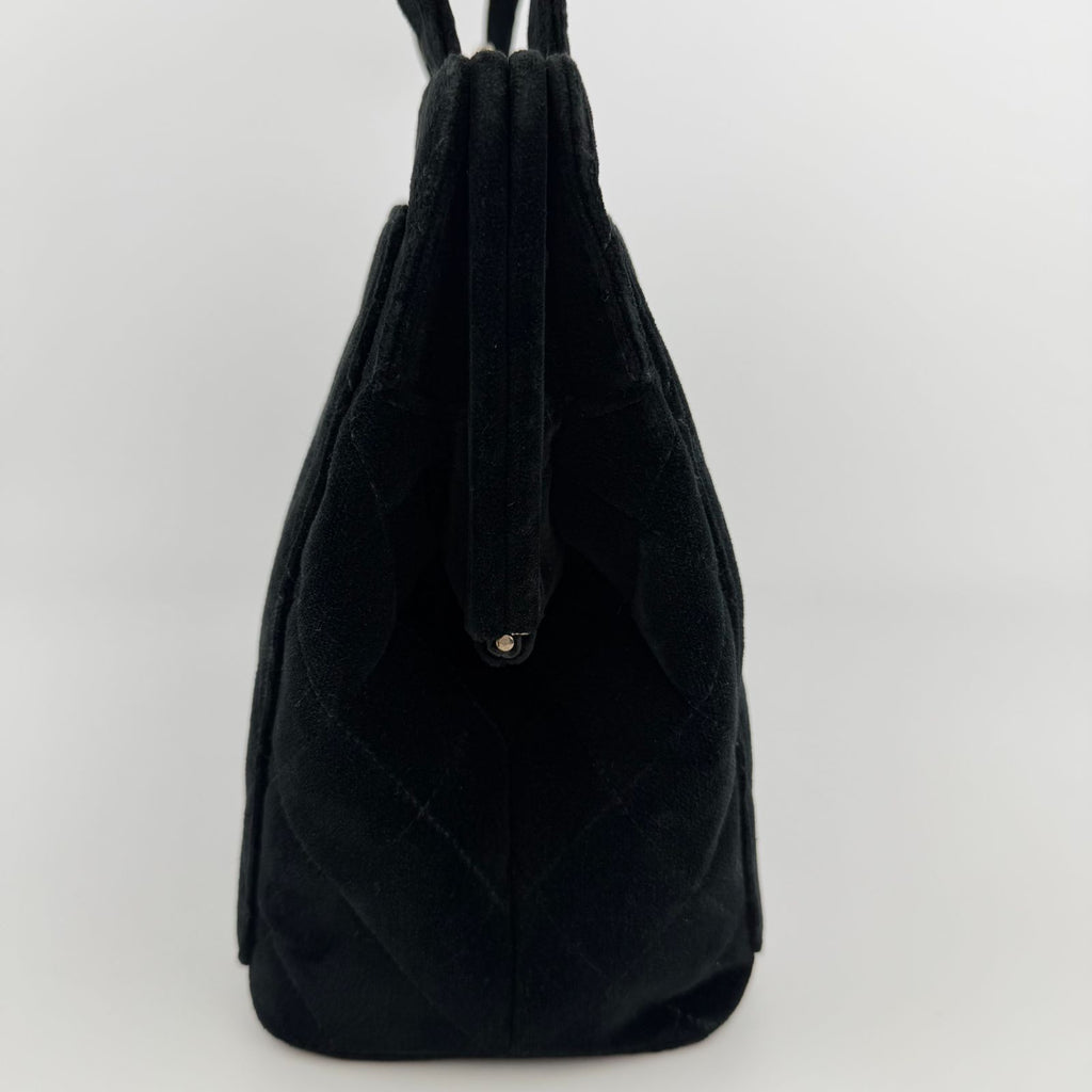 Chanel CC Logo Quilted Tote Shoulder Black Velour Vintage — view 4