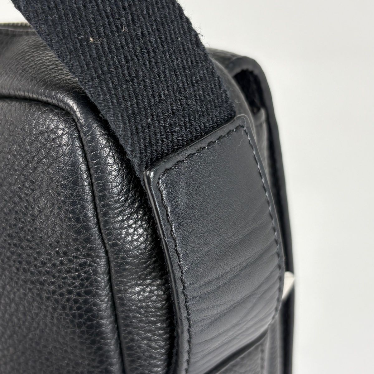 Loewe Military Crossbody XS Shoulder Bag Leather Black — view 4