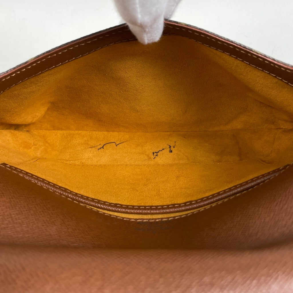 Louis Vuitton Musette Tango Short Shoulder Bag Monogram Brown — view 7