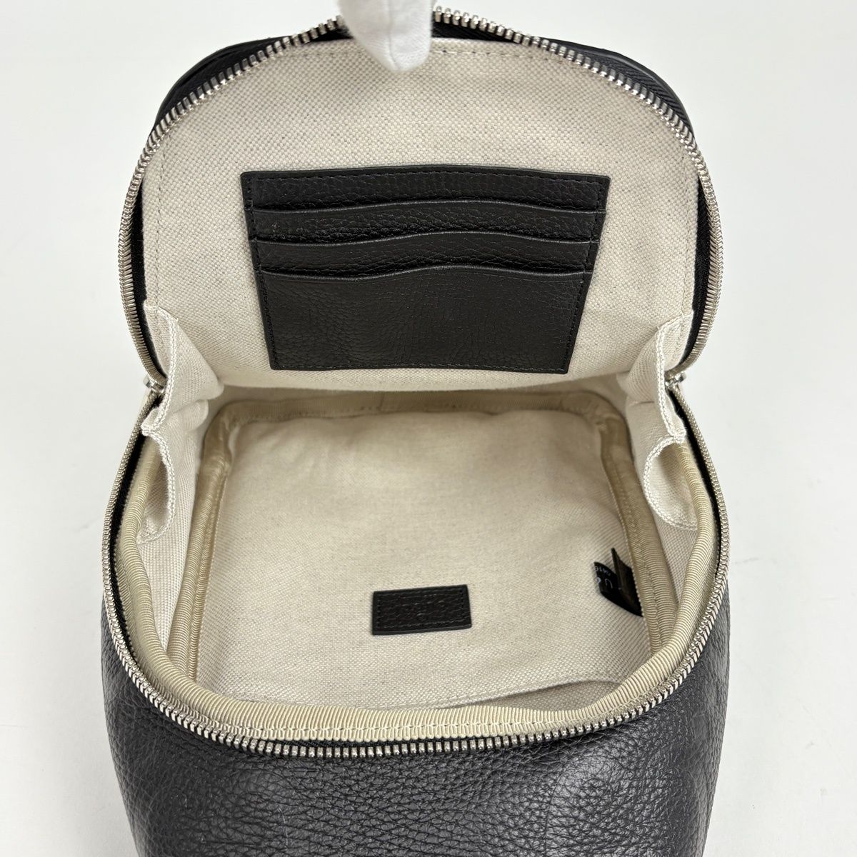 Gucci Jumbo GG Shoulder Bag Cross Leather Black — view 6