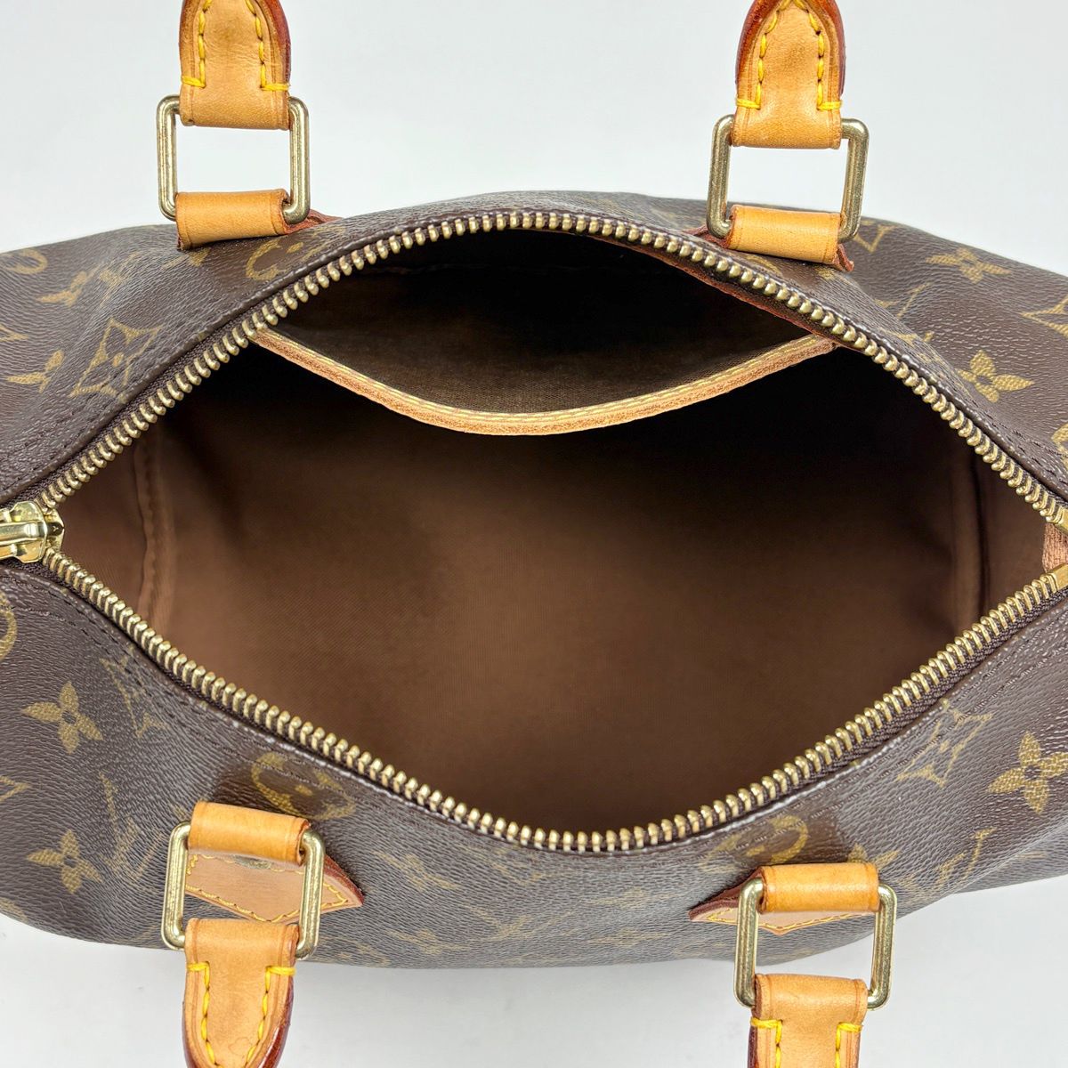 Louis Vuitton Speedy 25 Handbag Monogram Brown — view 7