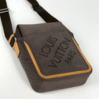 Louis Vuitton Shoulder Bag Damier Geant Tail — view 2
