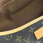 Louis Vuitton Saumur 35 Monogram Leather Brown Shoulder Bag Gold — view 9