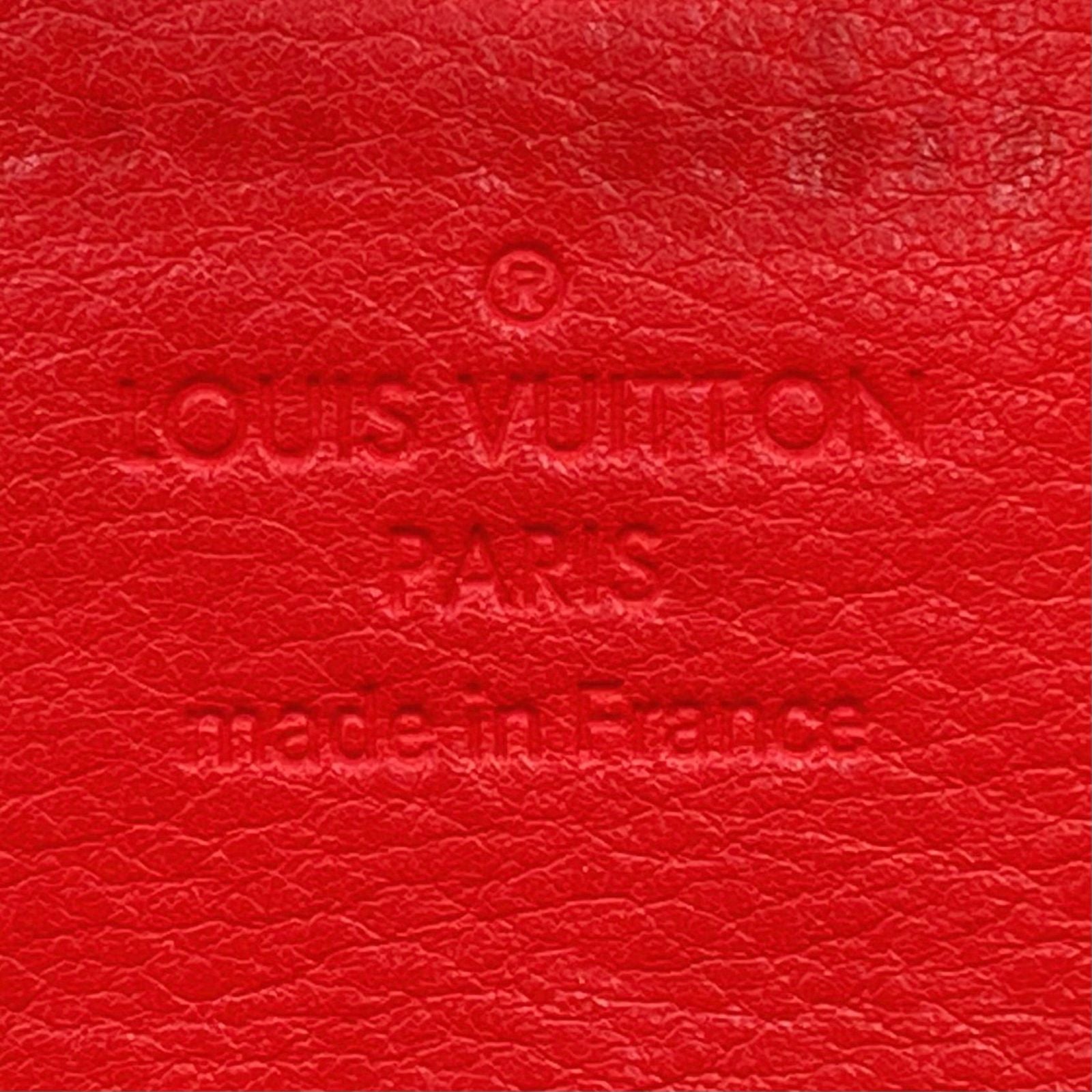 Louis Vuitton Portefeuille Iris Mahina Corail Leather Red Bifold Wallet Silver — view 3