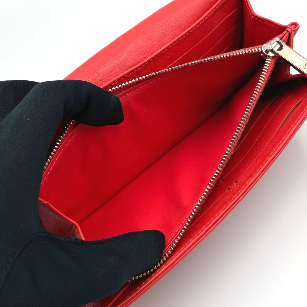 Louis Vuitton Portefeuille Iris Mahina Corail Leather Red Bifold Wallet Silver — view 6