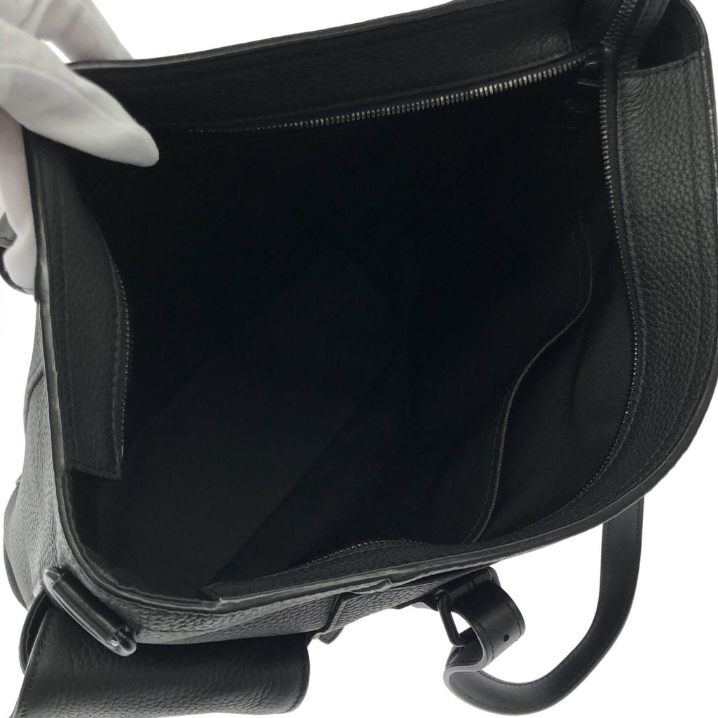 Louis Vuitton Taurillon Christopher Tote — view 8