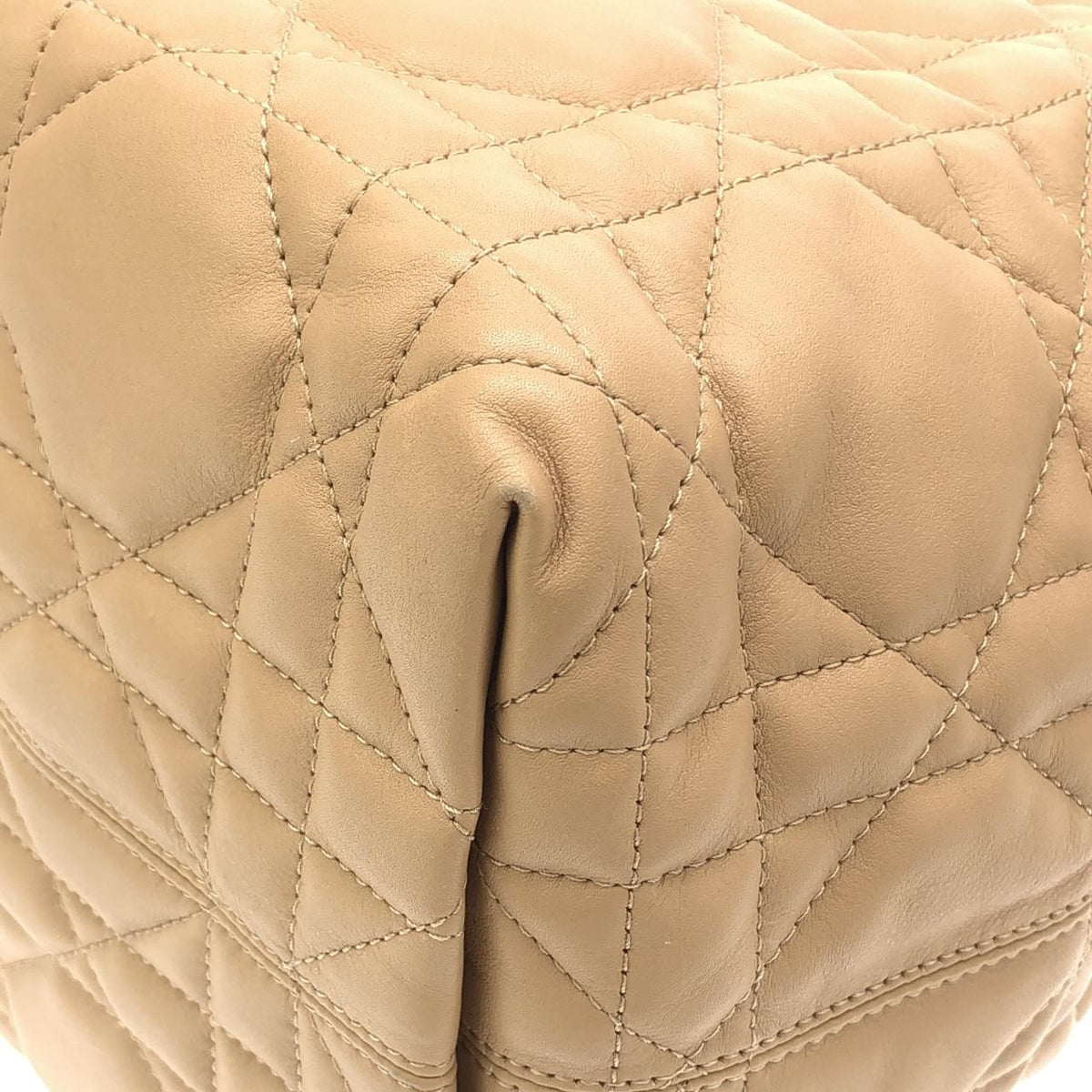 Dior Toujour Bag Handbag Gold — view 3