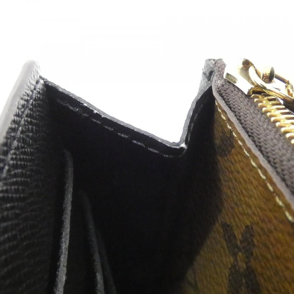 Louis Vuitton Monogram Giant Portefeuille Sarah Wallet — view 9