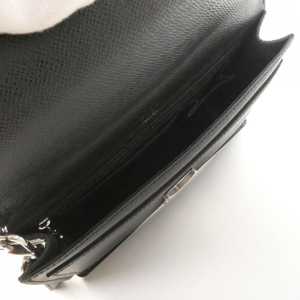 Louis Vuitton Taiga Belair Second — view 8