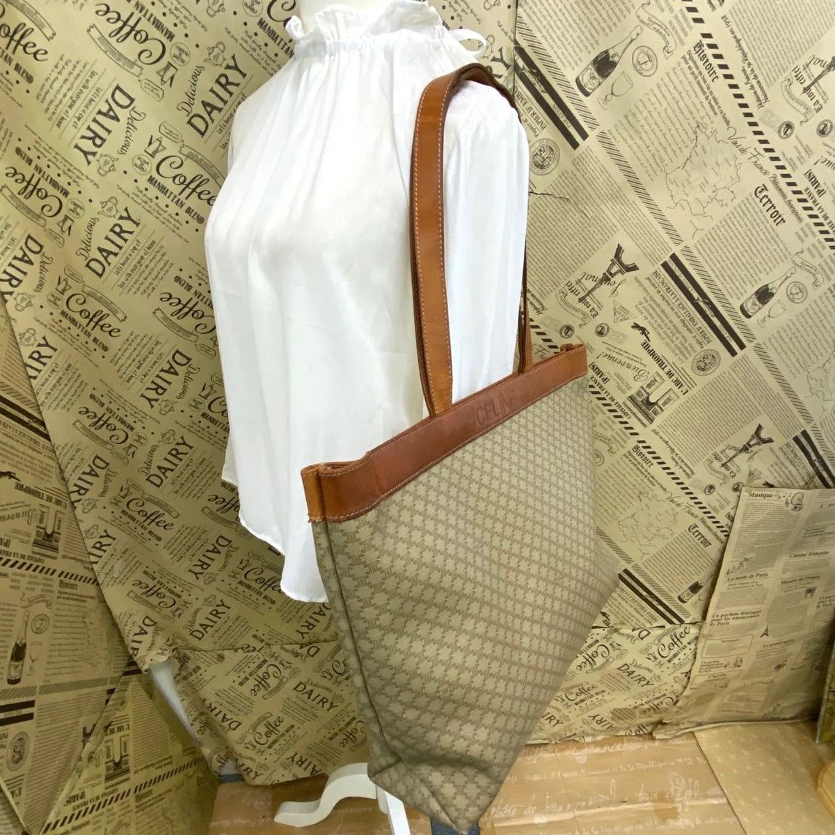 Celine Tote A3 Travel Mothers White Macadam — view 3